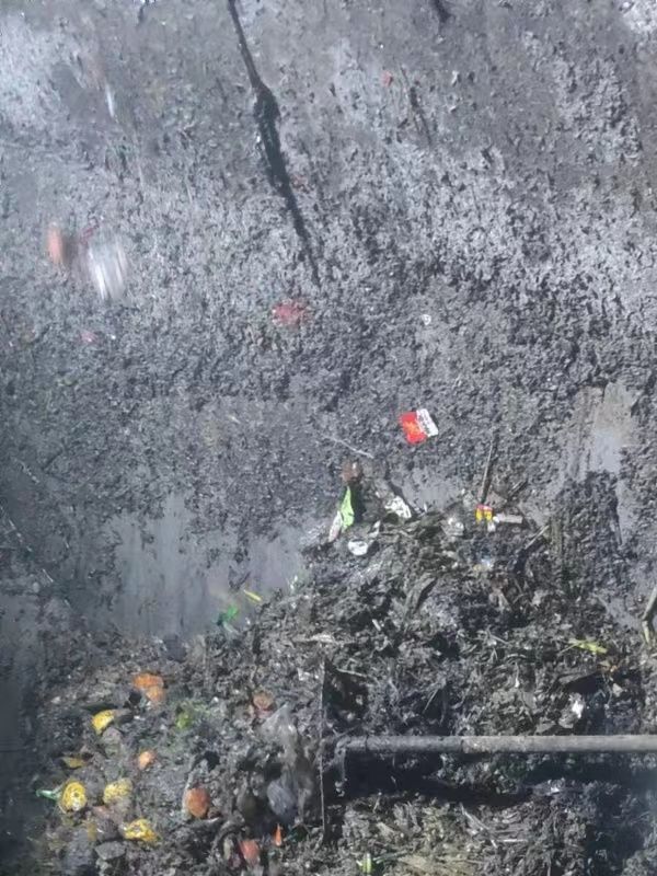 溪湖污水池清理